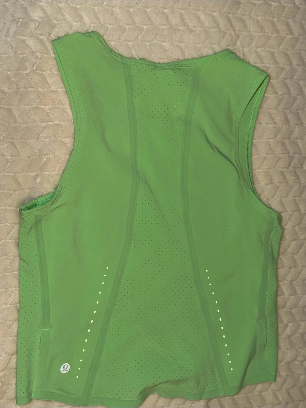 Lululemon Swift Ventilated Running Tank Top Scream Green Light Size 2